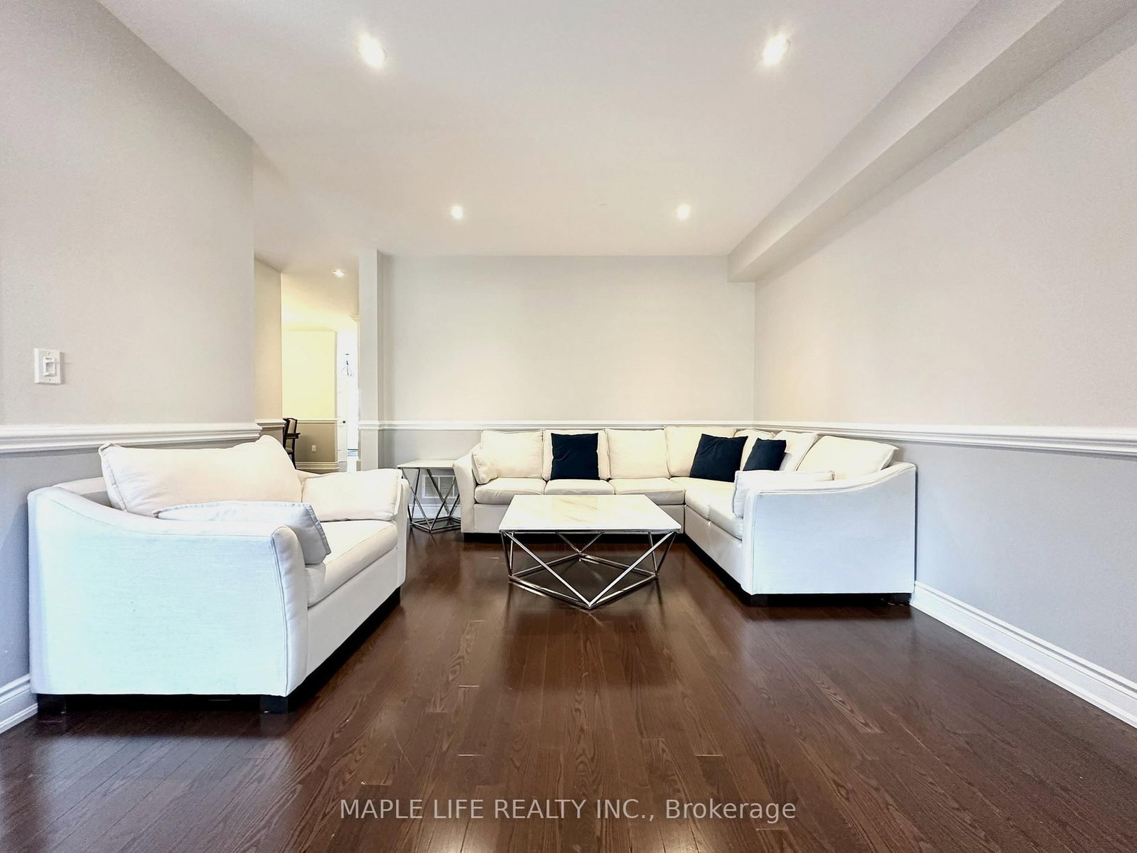 194 Twin Hills Crescent • Vaughan, ON photo 14