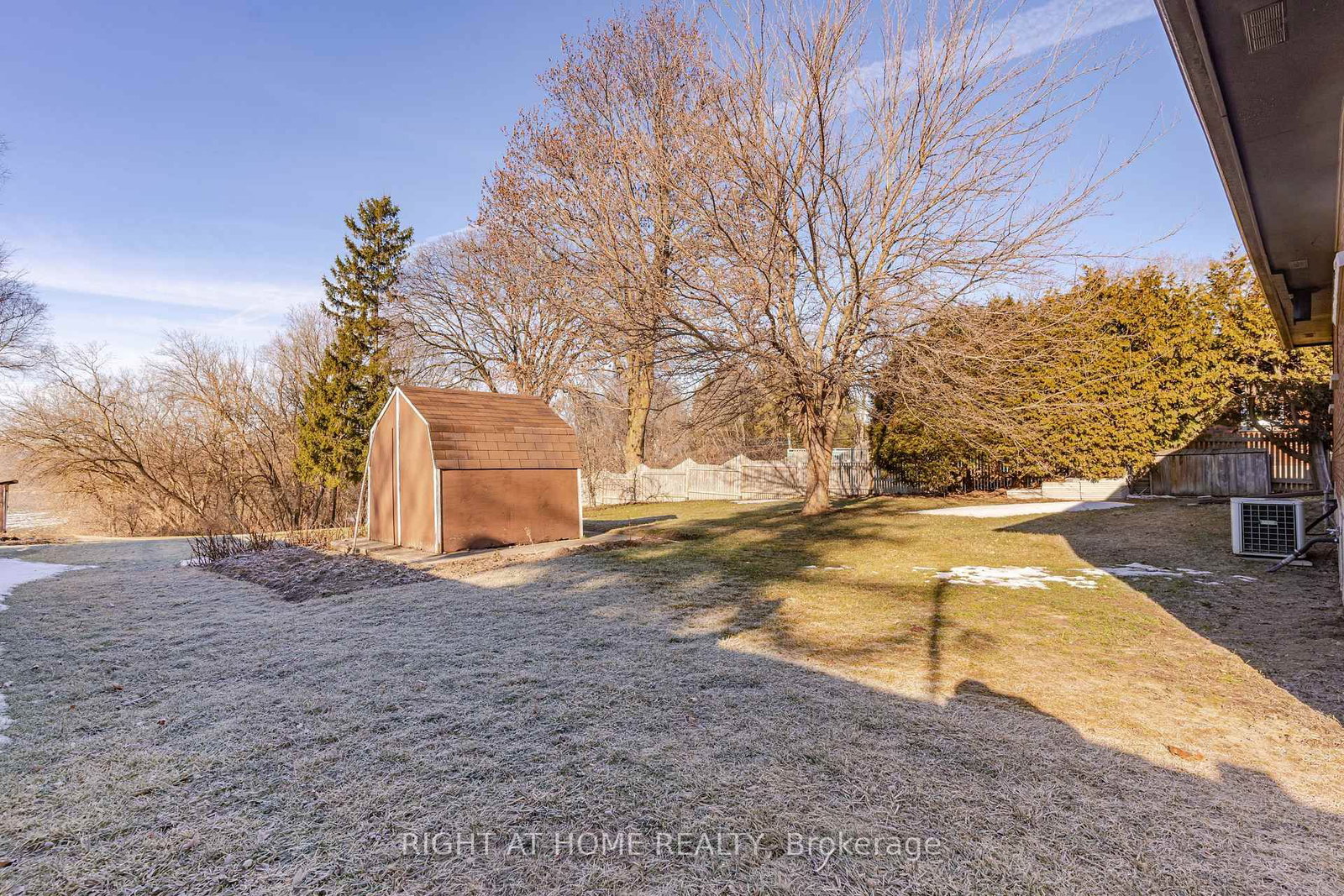 18200 Leslie Street - Photo 18