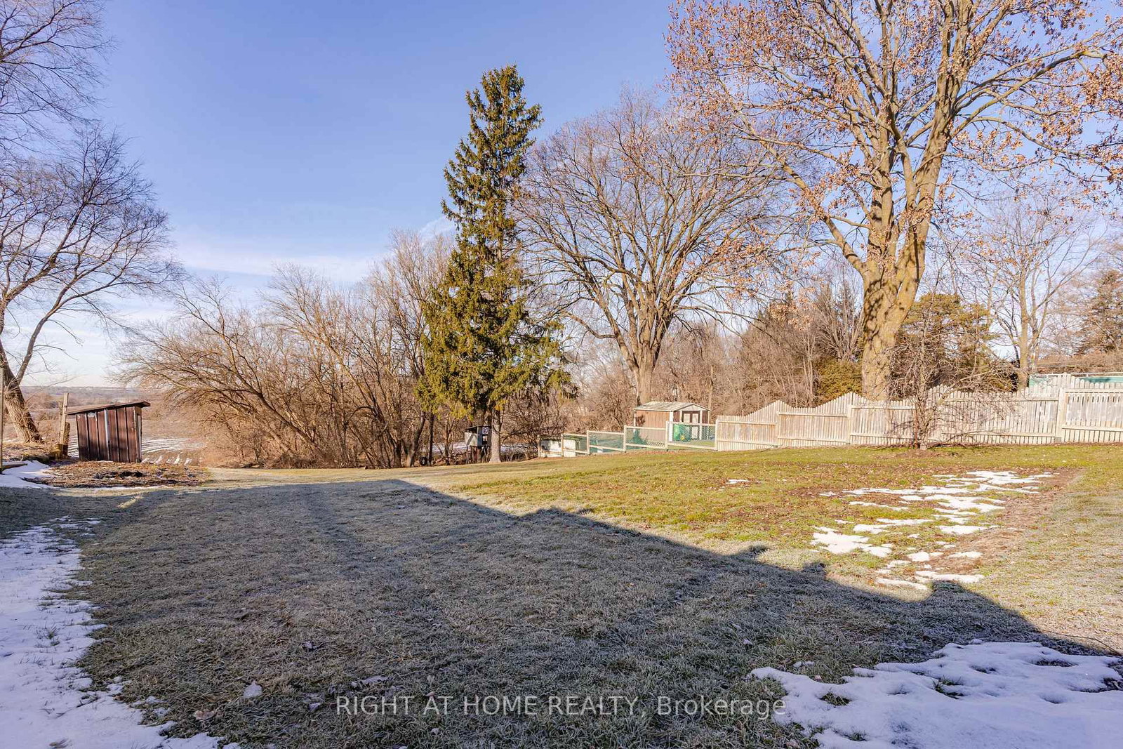 18200 Leslie Street - Photo 20