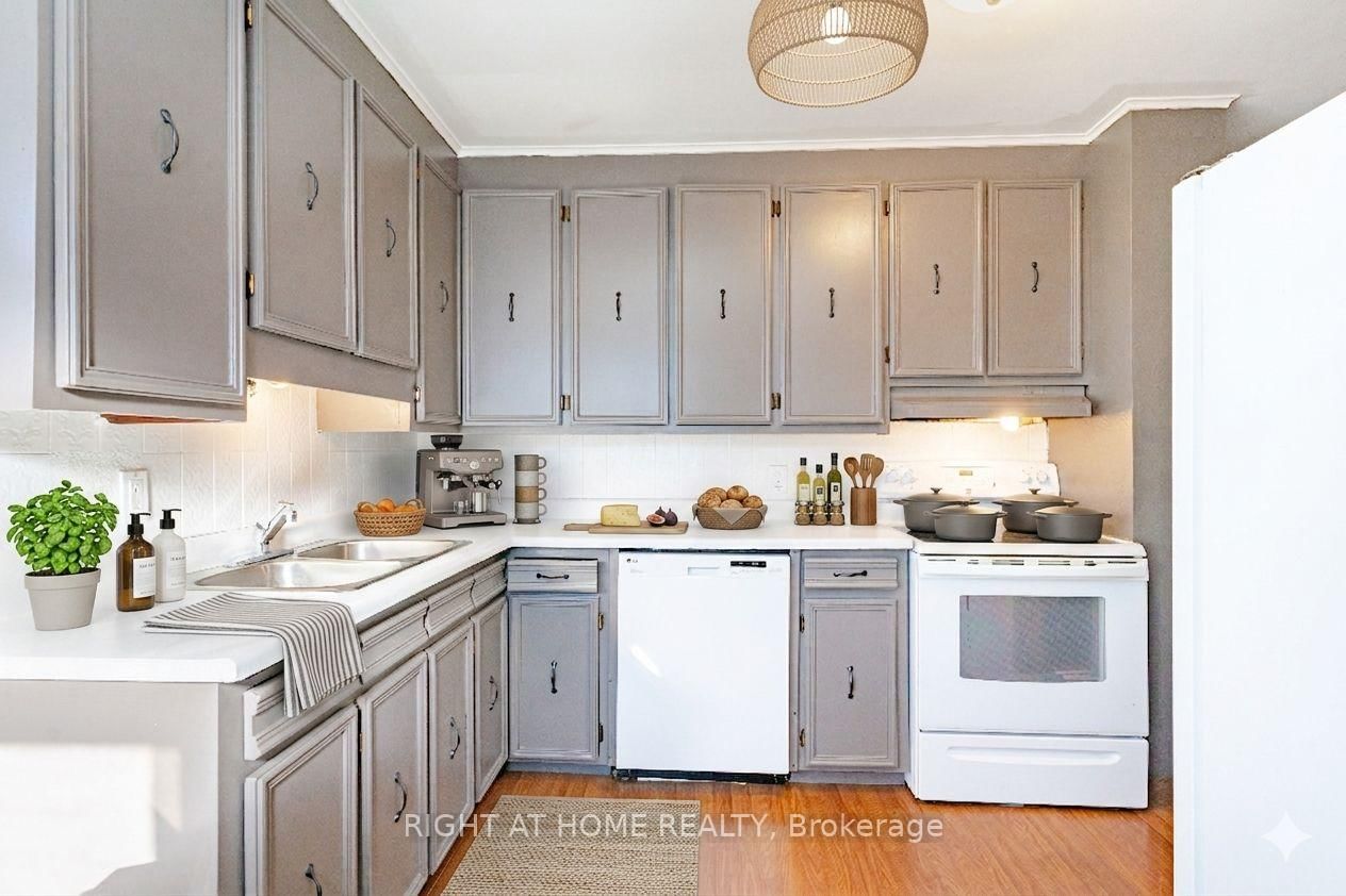 18200 Leslie Street - Photo 5