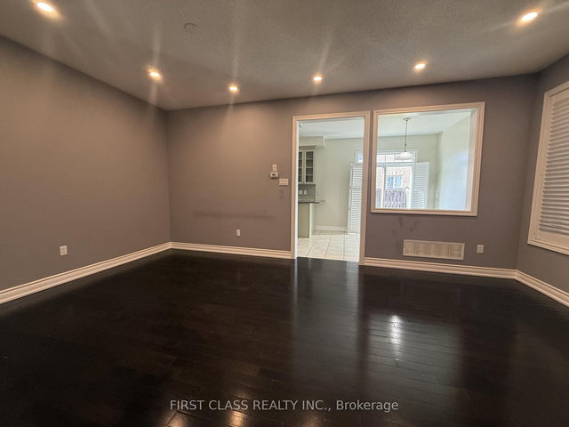 36 Princess Diana Drive