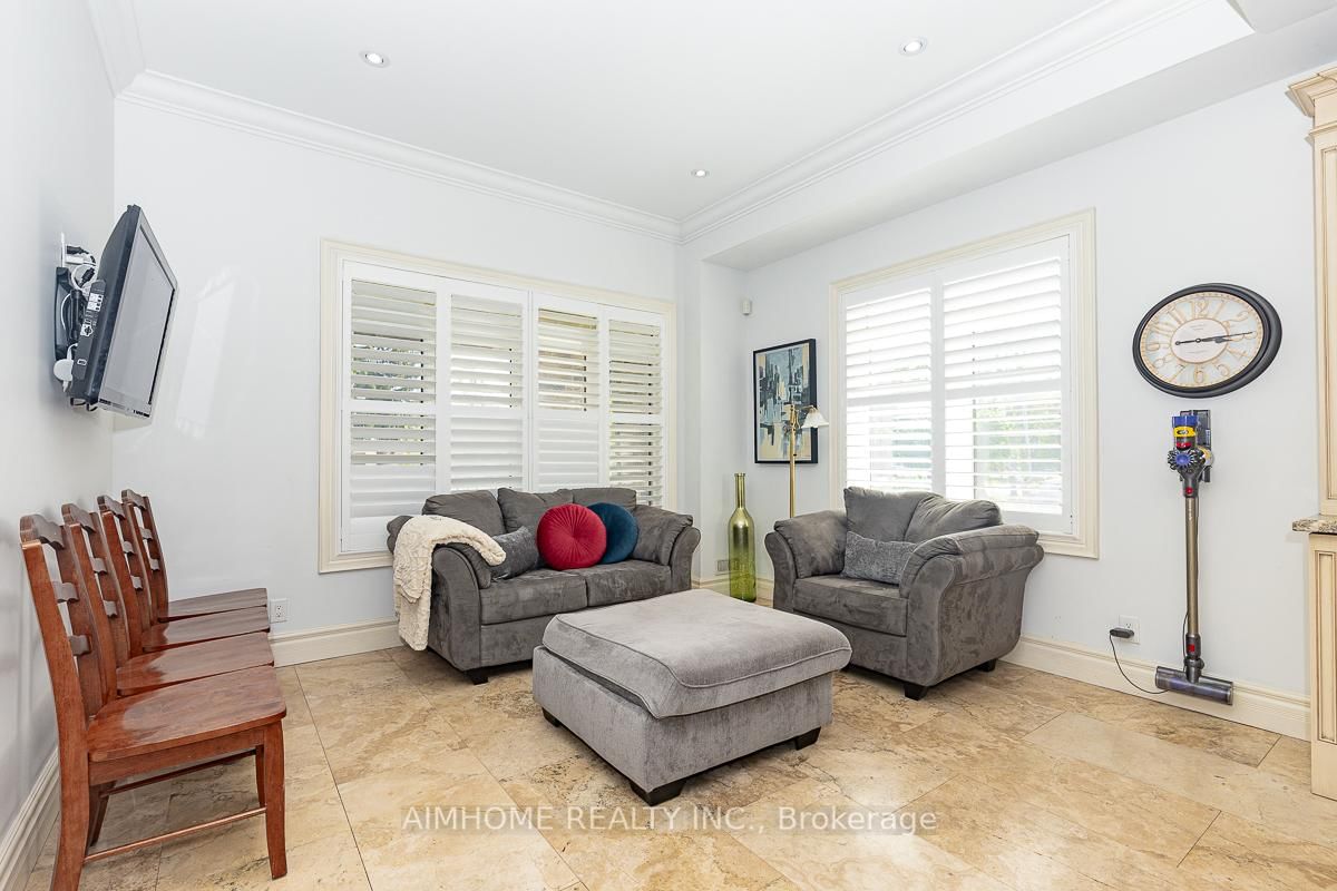 220 Weldrick Road W - Photo 13