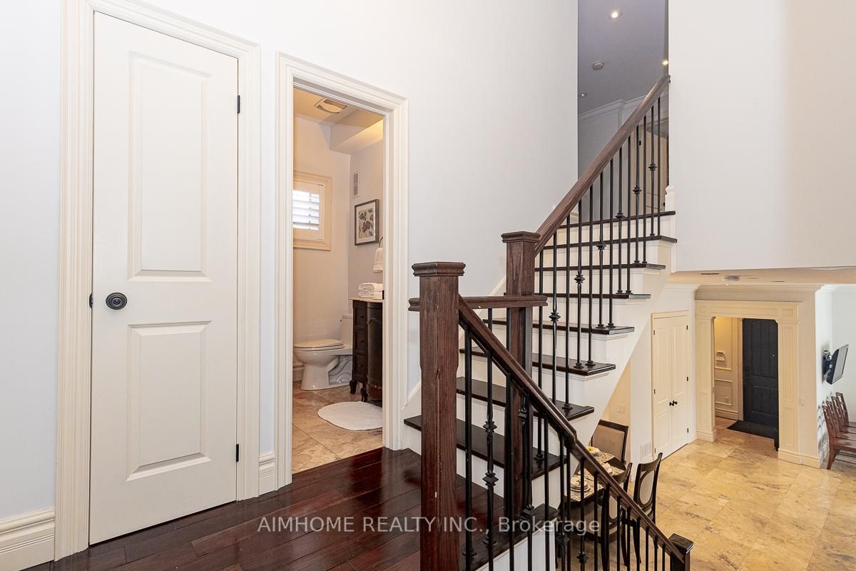 220 Weldrick Road W - Photo 22