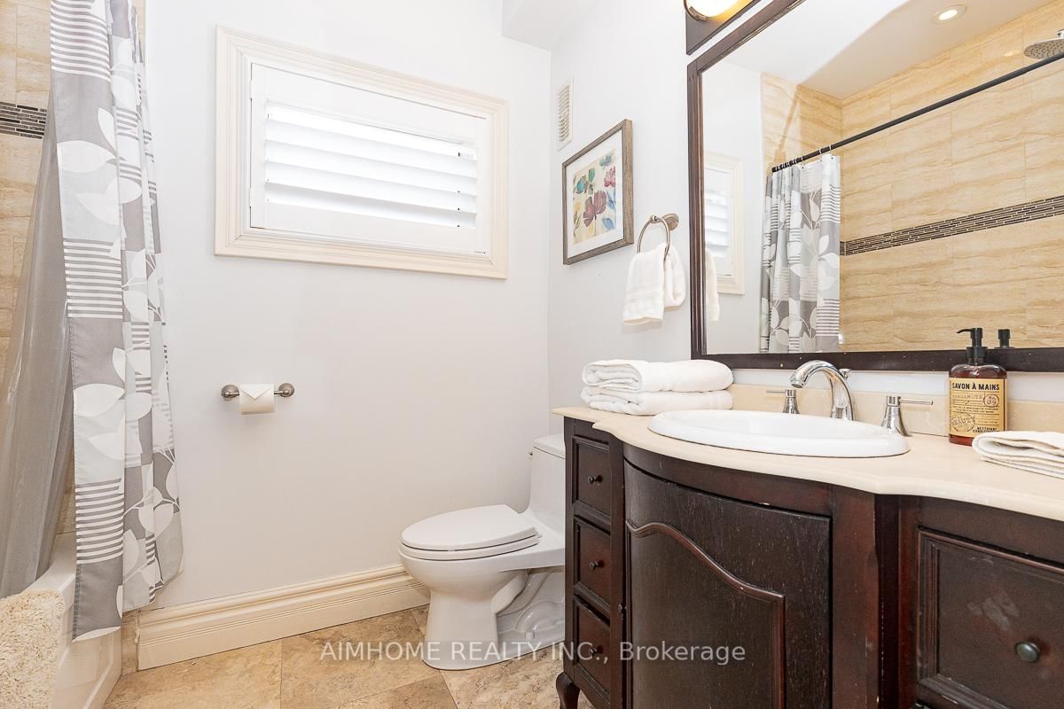 220 Weldrick Road W - Photo 32