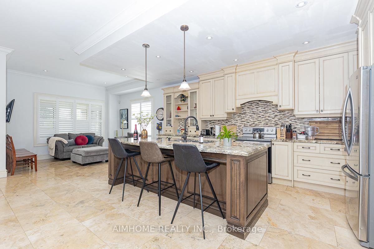 220 Weldrick Road W - Photo 9