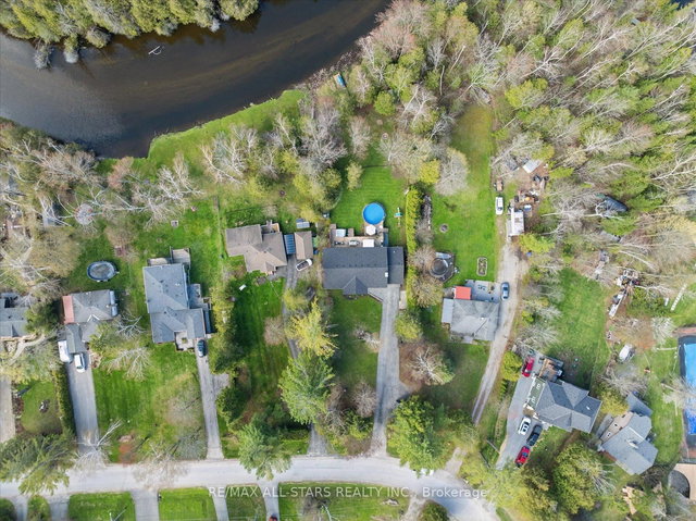 127 Pinecrest Road