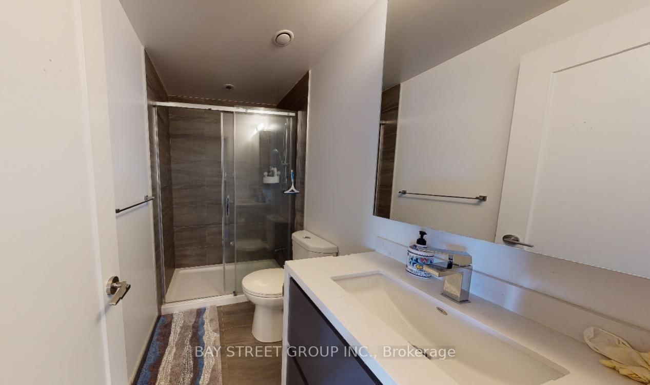 396 Highway 7 Avenue, Unit 602 - Photo 21