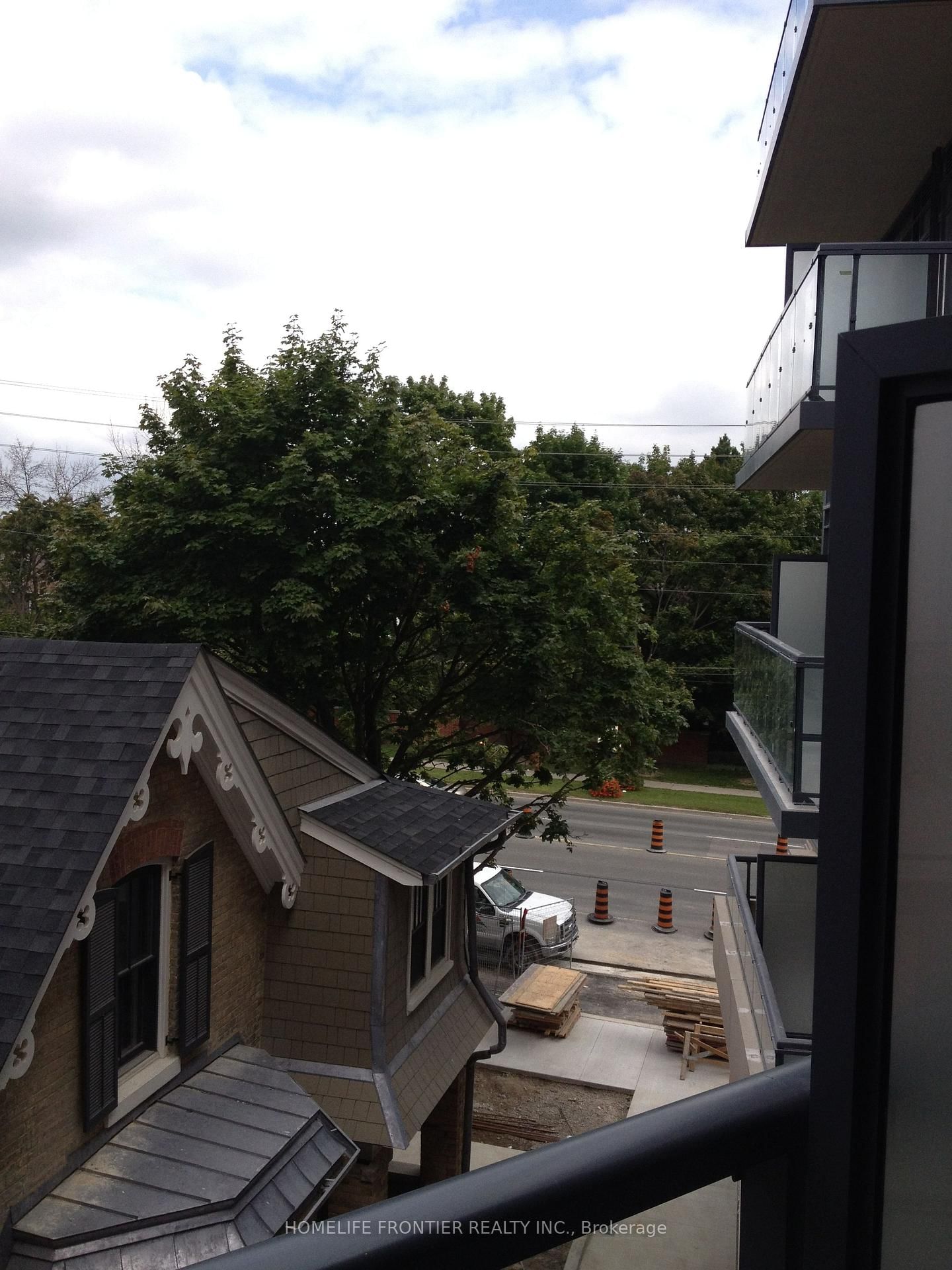 7608 Yonge Street, Unit 422 - Photo 11