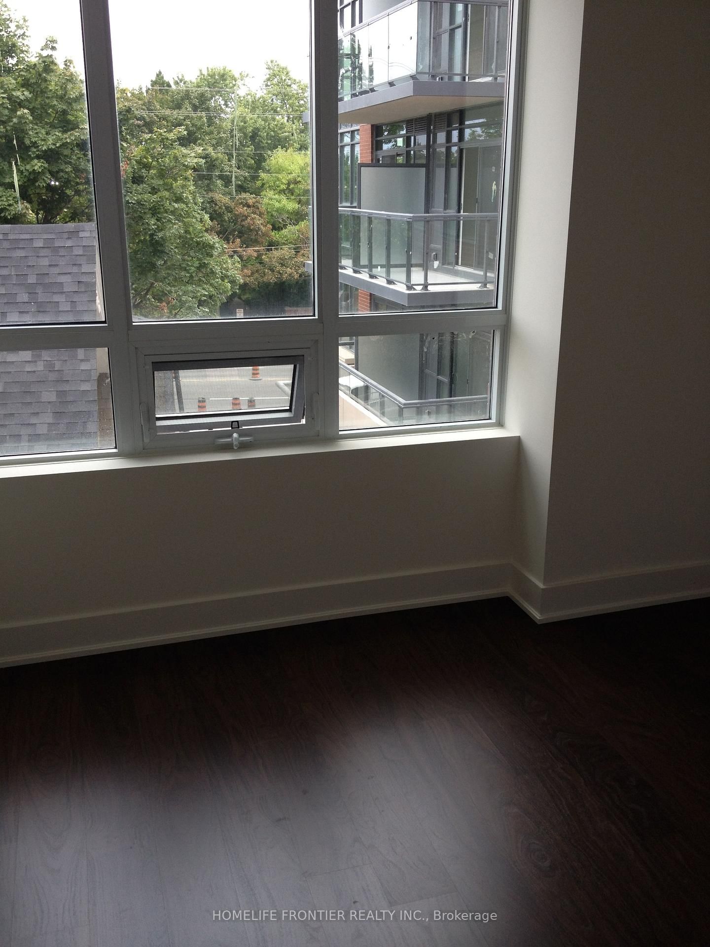 7608 Yonge Street, Unit 422 - Photo 13