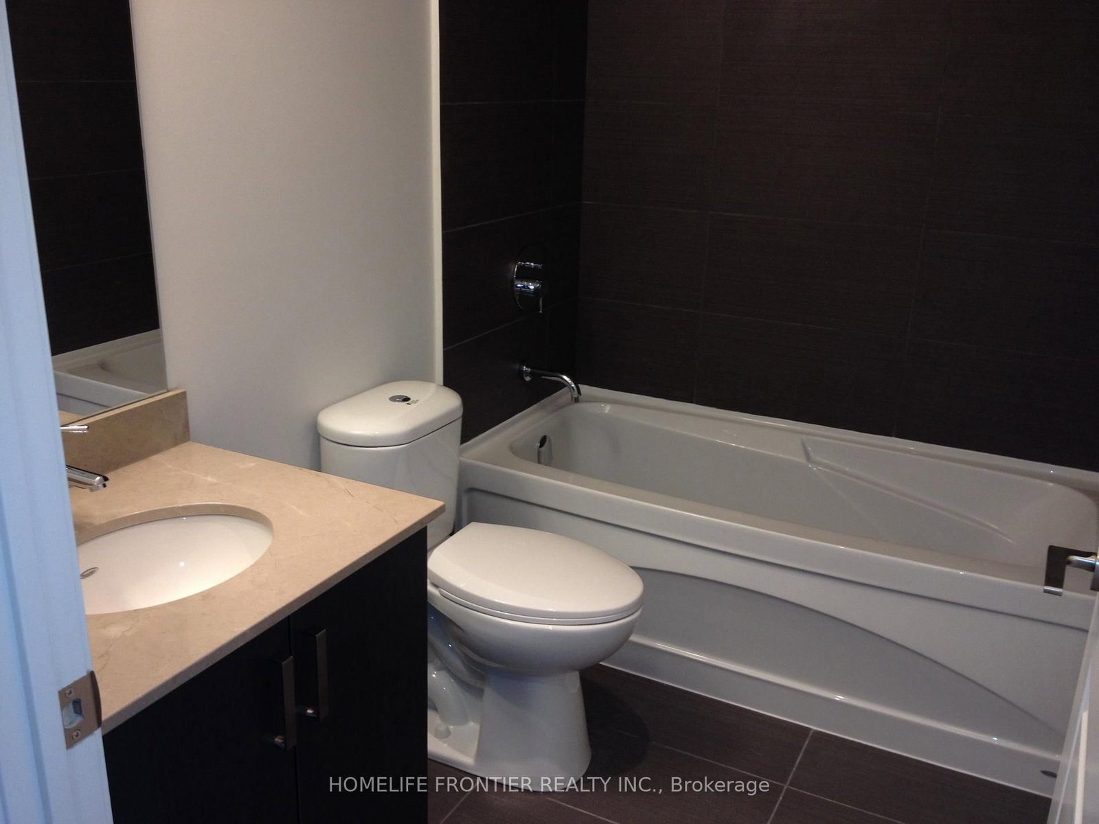 7608 Yonge Street, Unit 422 - Photo 16