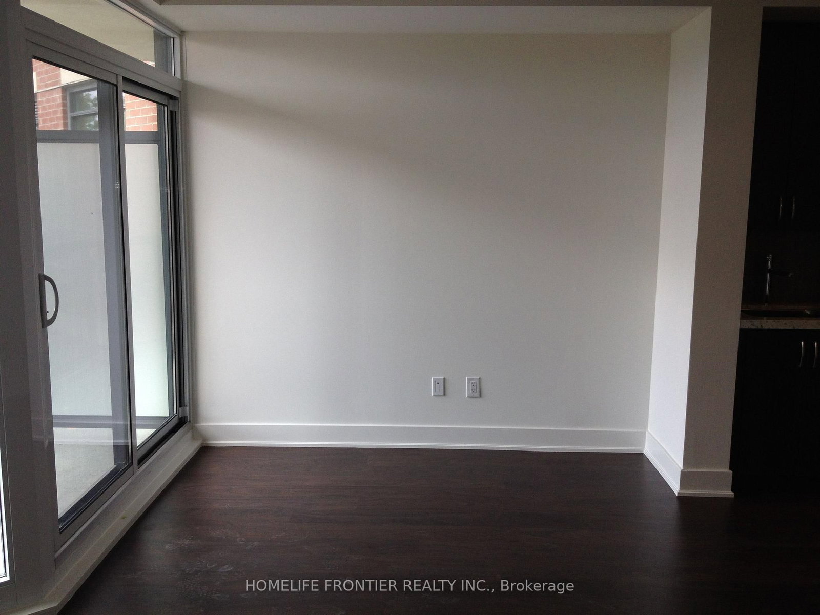 7608 Yonge Street, Unit 422 - Photo 3