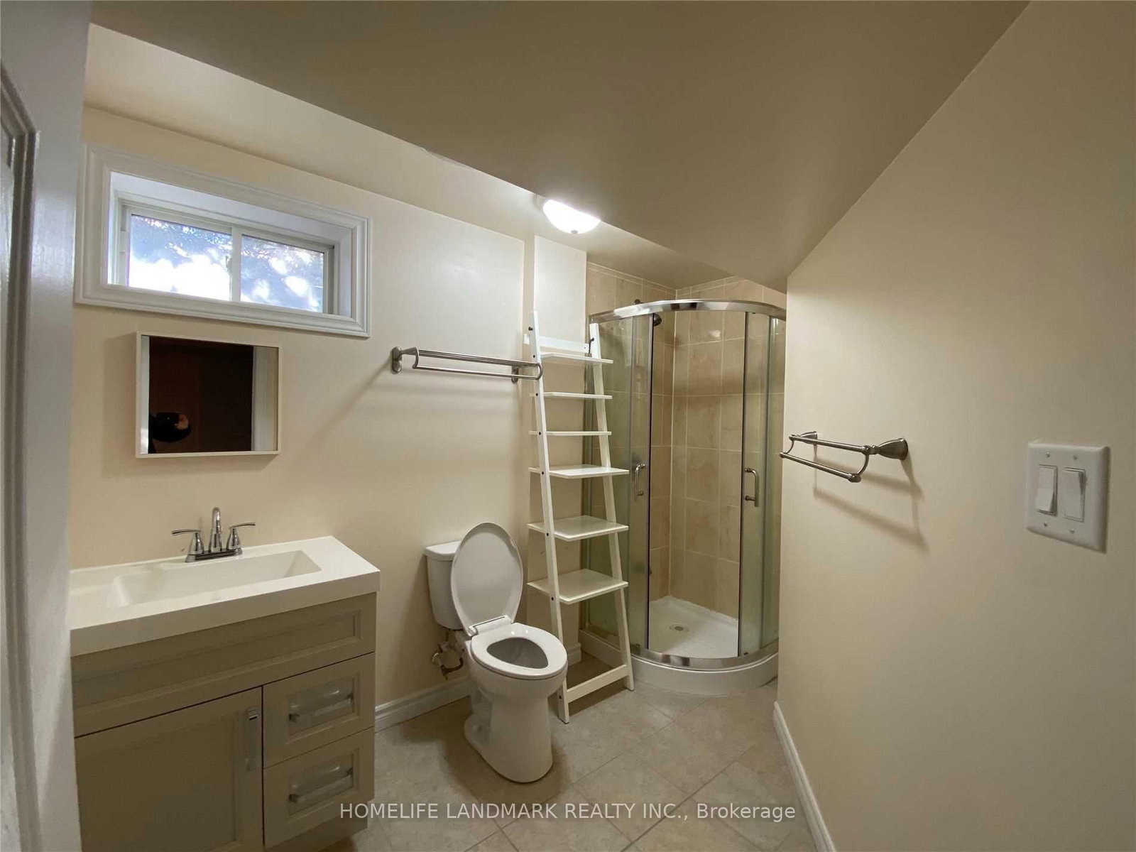 32 Escapade Drive, Unit Lower - Photo 12