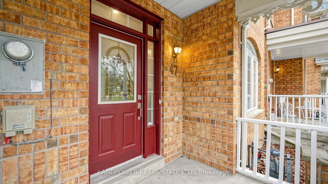 47 Queens Plate Drive