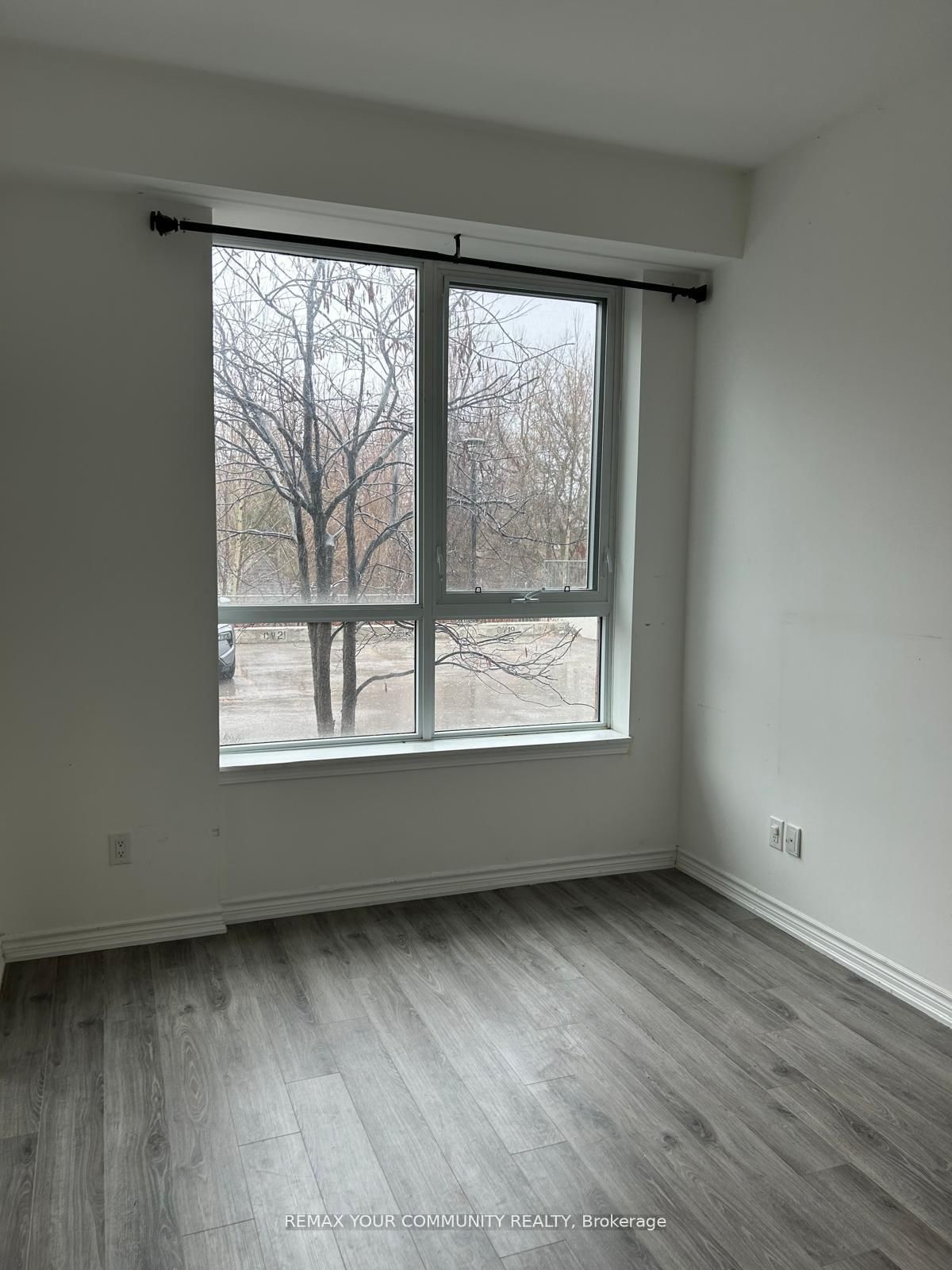 11611 Yonge Street, Unit 107 - Photo 9