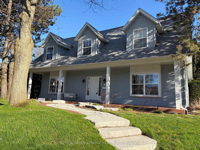 54 Starlight Crescent
