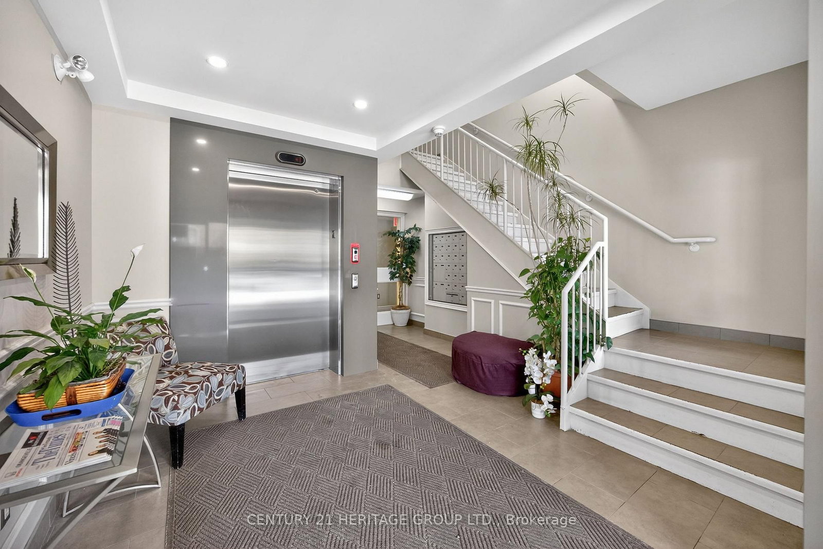 2 Briar Hill Heights, Unit 207 - Photo 25