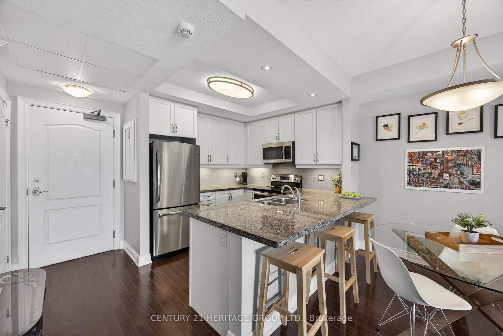 2 Briar Hill Heights, Unit 207 - Photo 7