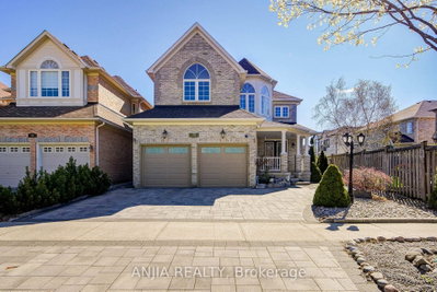 7-bed Detached House · 78 Hollylane Dr
