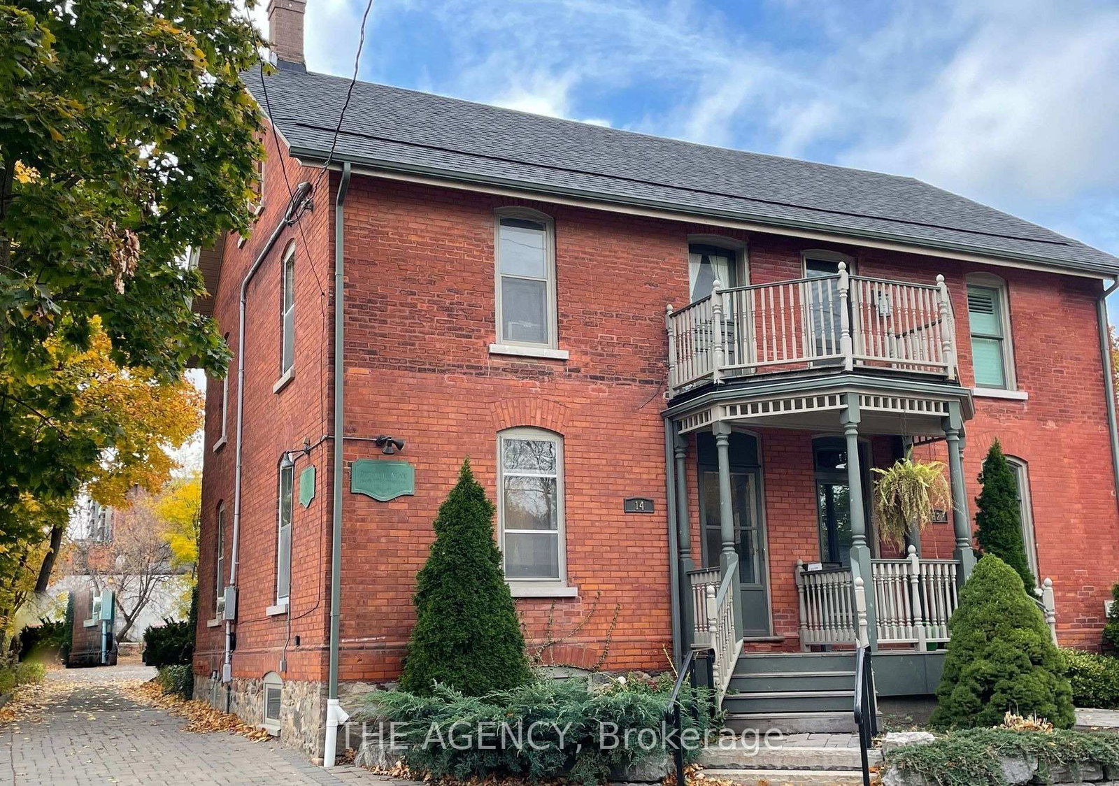 14 Church Street S