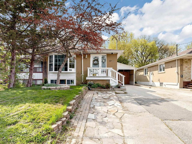 37 Newbury Drive