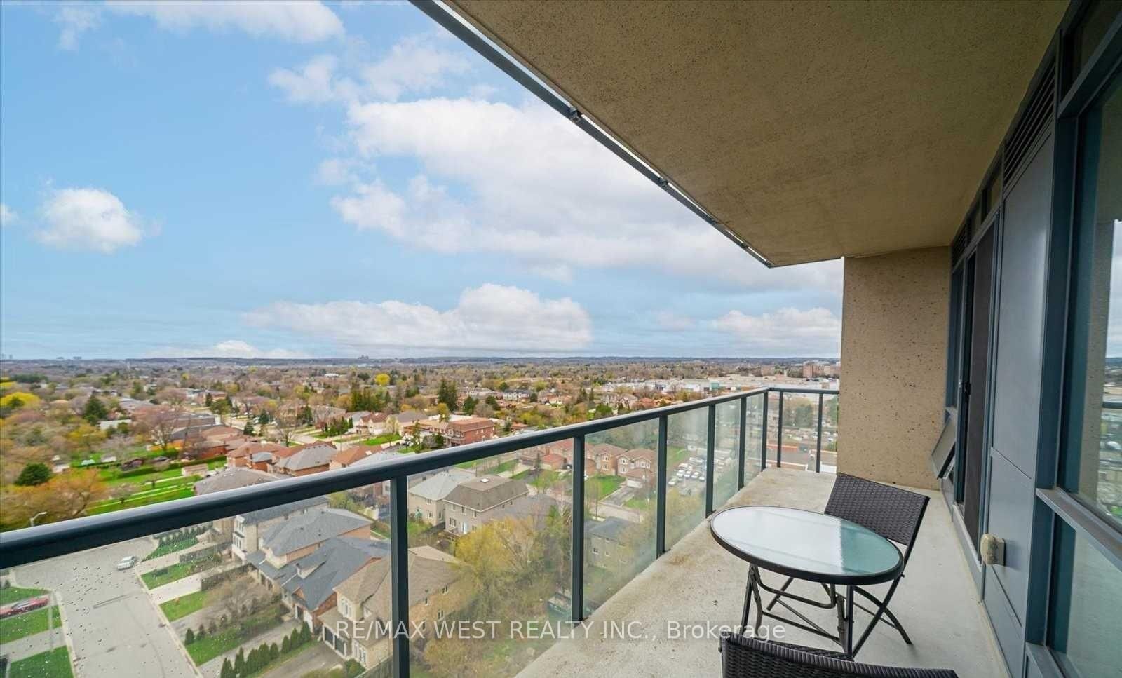 9090 Yonge Street, Unit 1501 - Photo 20