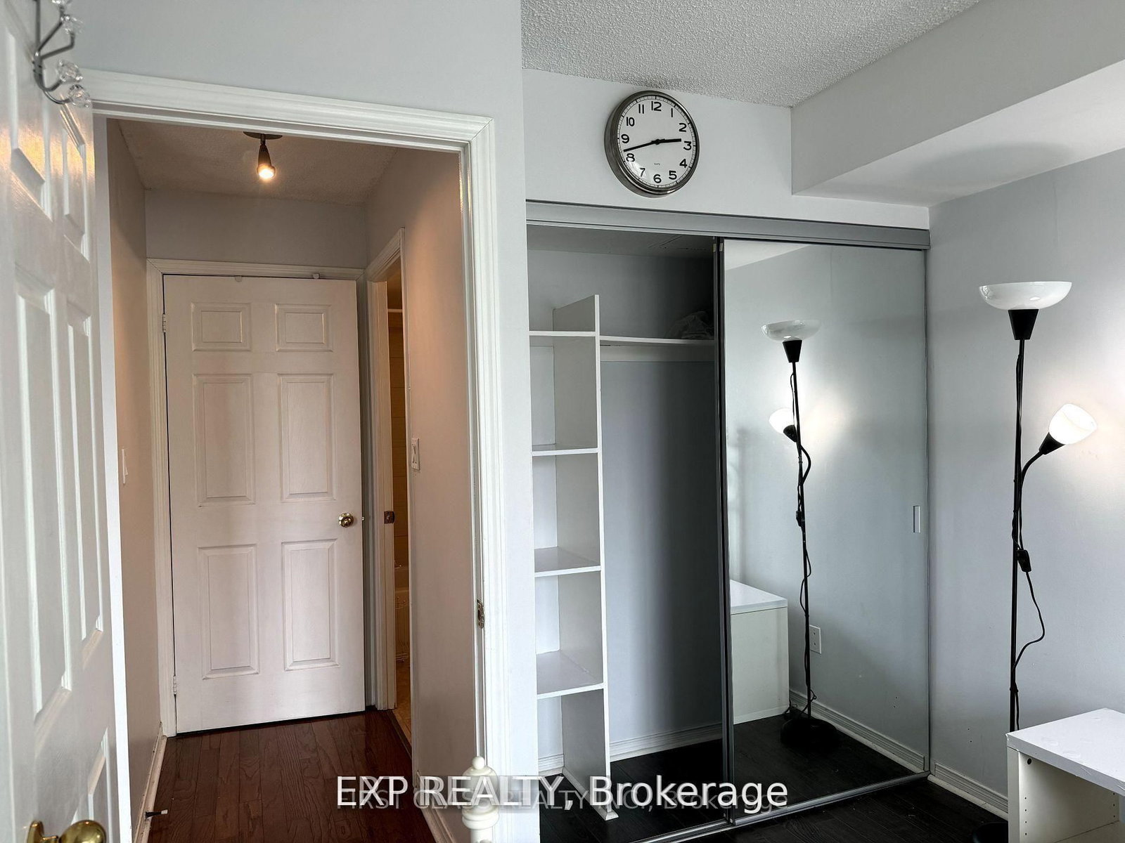 51 Baffin Crescent, Unit 301 - Photo 8