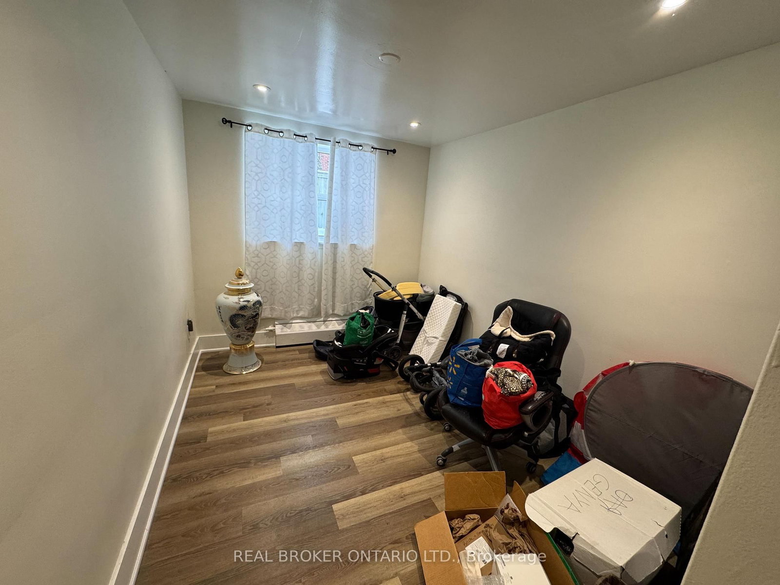50 Benson Avenue, Unit 2B - Photo 9