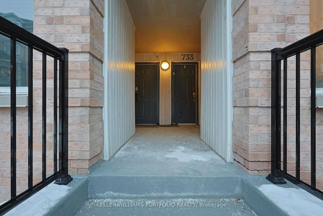 #733 - 75 Weldrick Road E