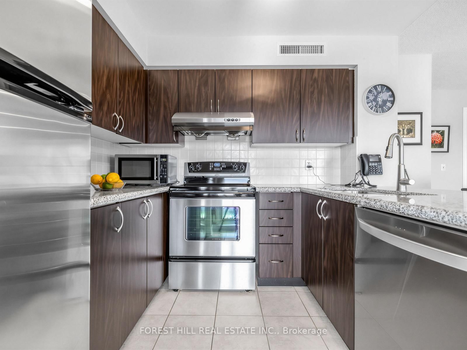 7 North Park Road, Unit 511 - Photo 15