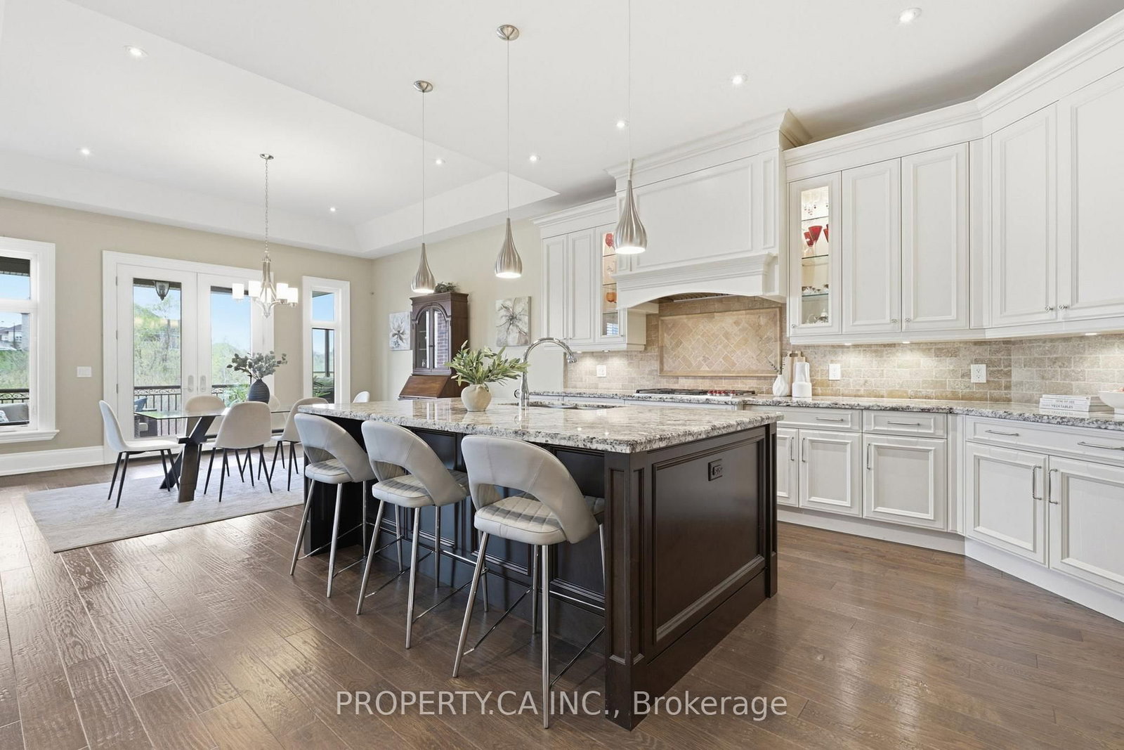Detached House sold at 44 Hogan Court, King, Ontario, L7B 0M1 - King City - MLS: N13111908