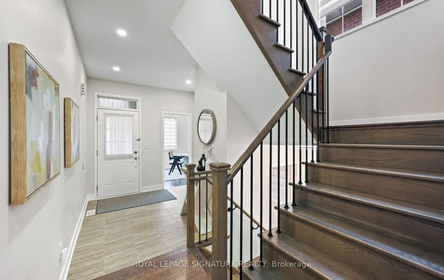 12 Avonmore Trail