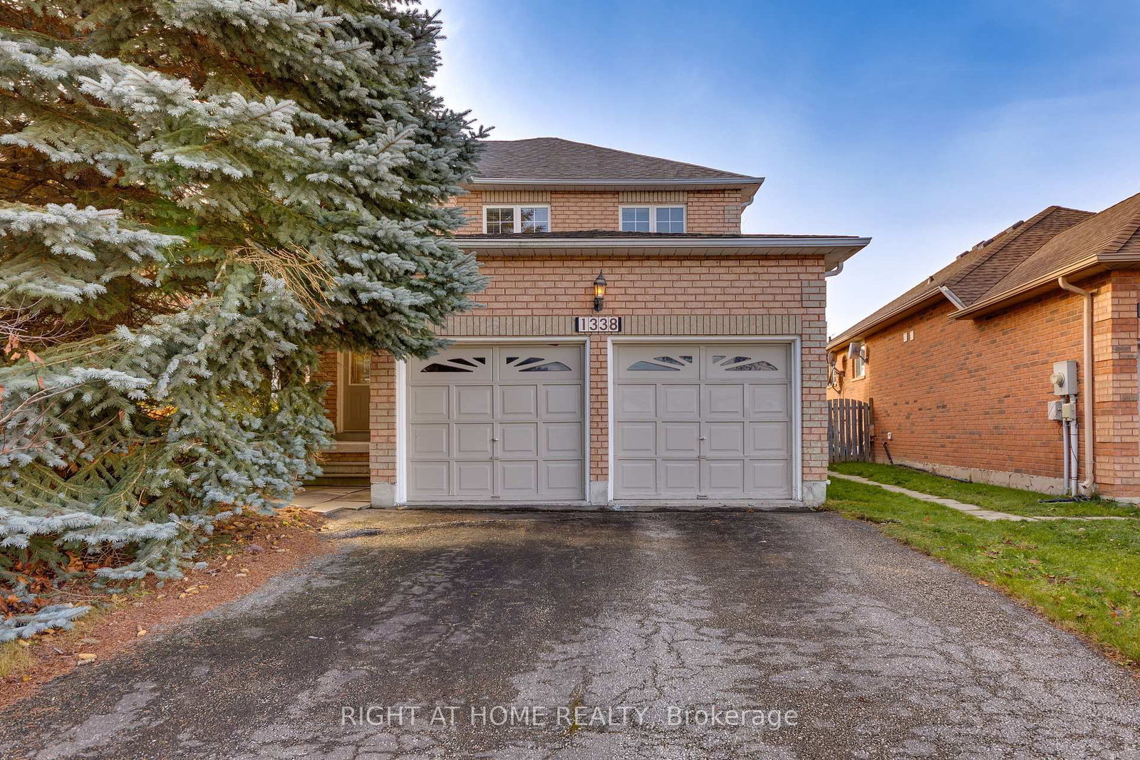 Detached House for sale at 1338 Vincent Crescent, Innisfil, Ontario, L9S 1Z8 - Alcona - MLS: N13112326