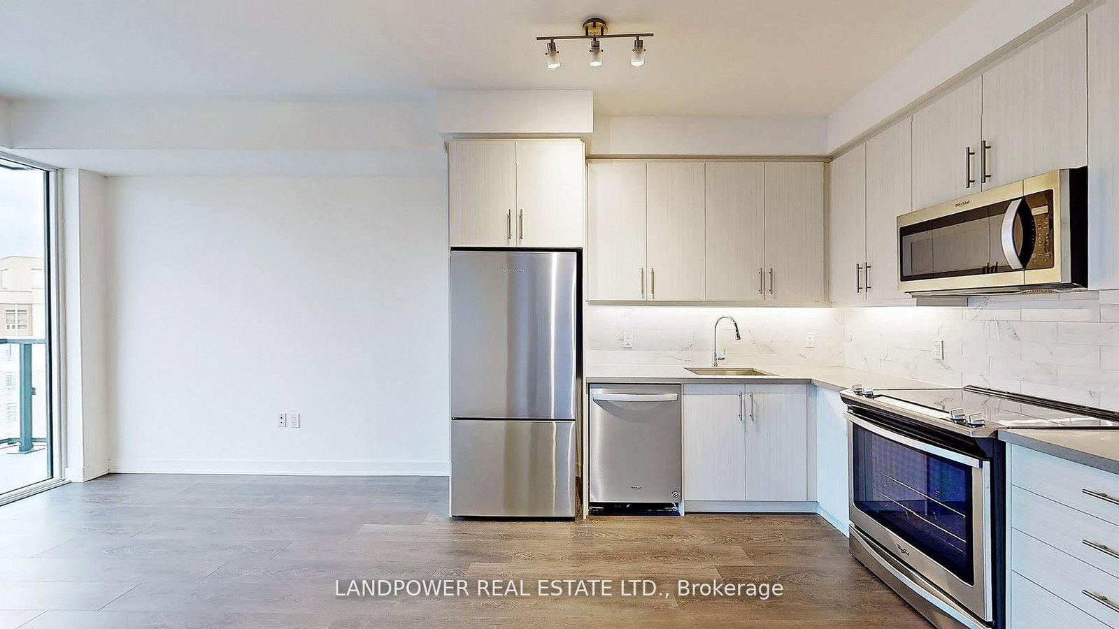 85 Oneida Crescent, Unit 1206 - Photo 9