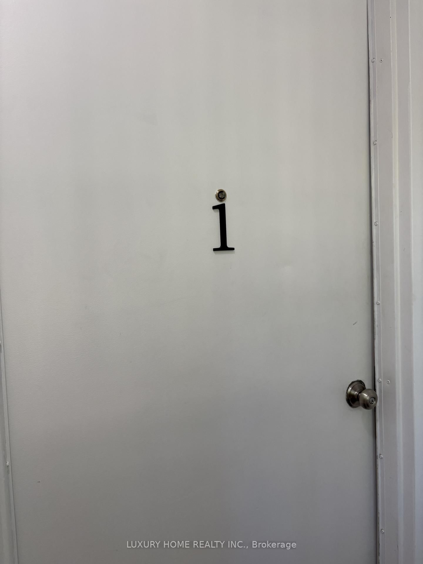 186 KING Road, Unit Second Floor - Photo 5