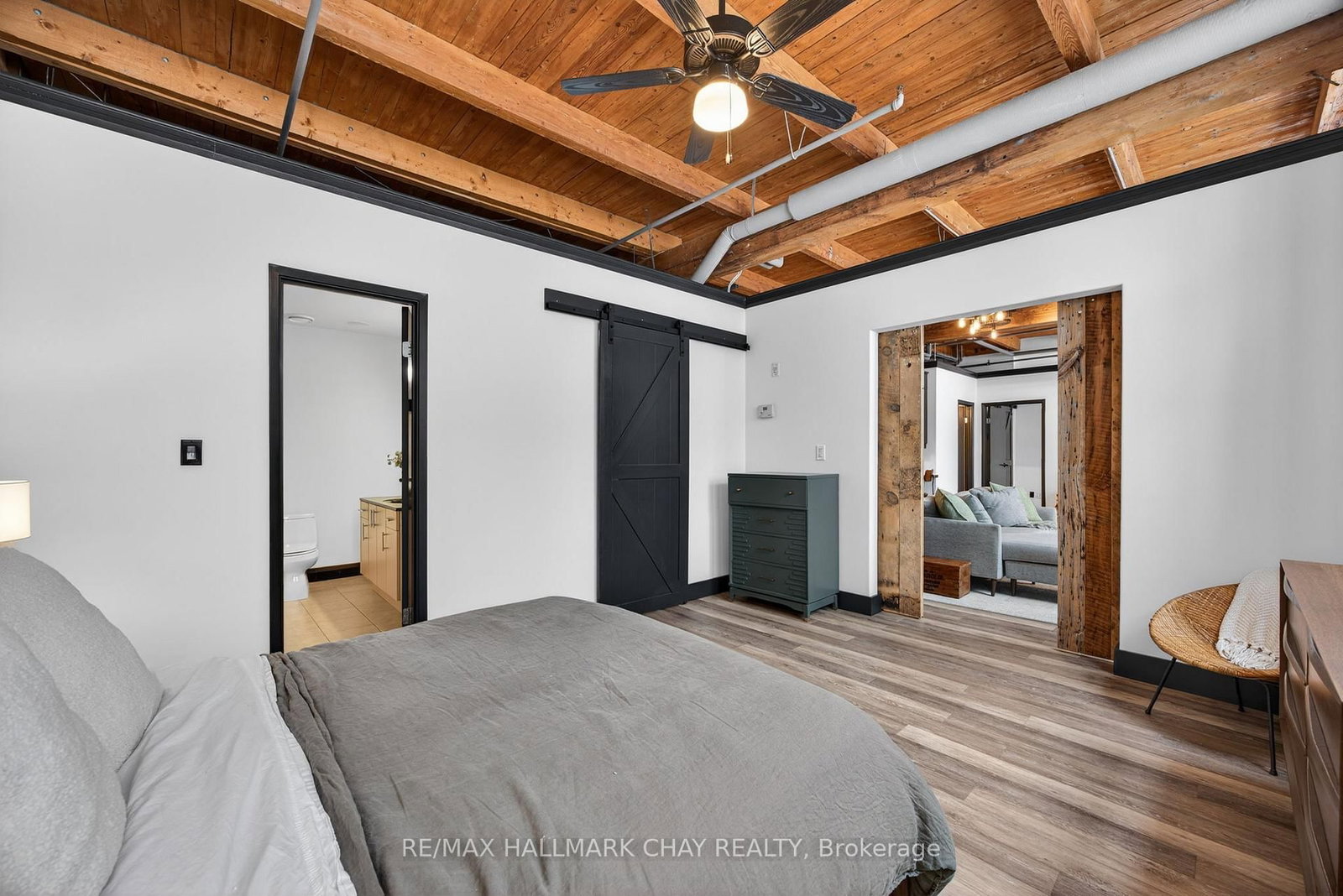 543 Timothy Street, Unit 106 - Photo 14