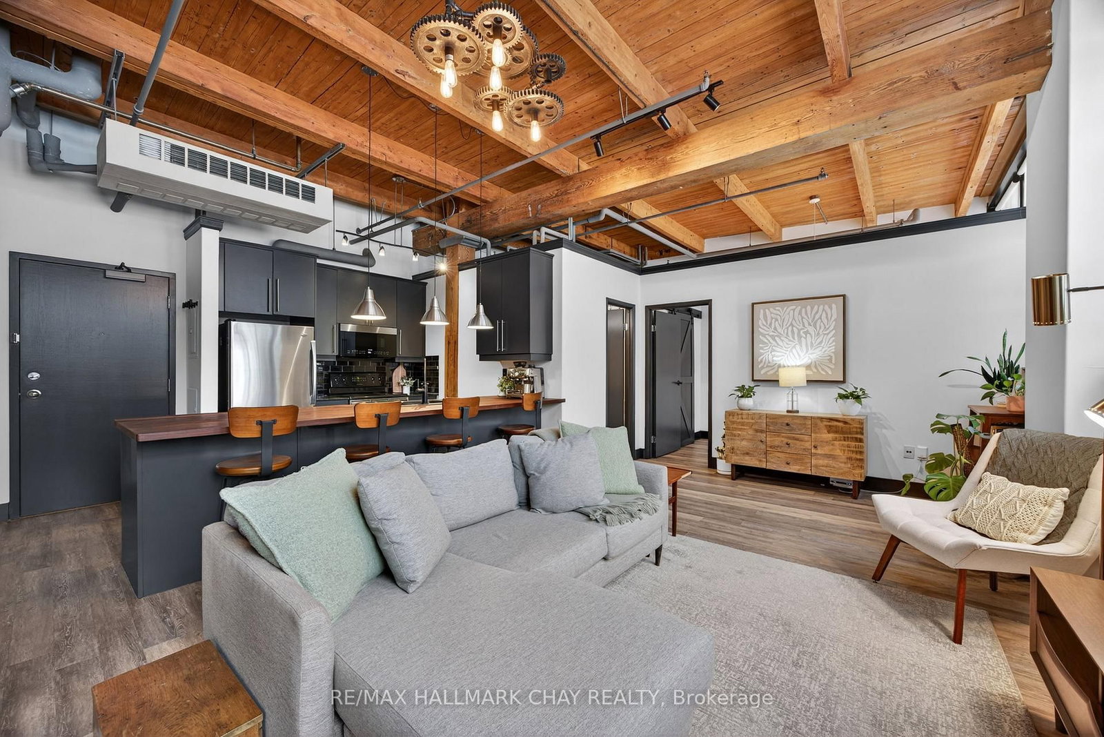 543 Timothy Street, Unit 106 - Photo 18