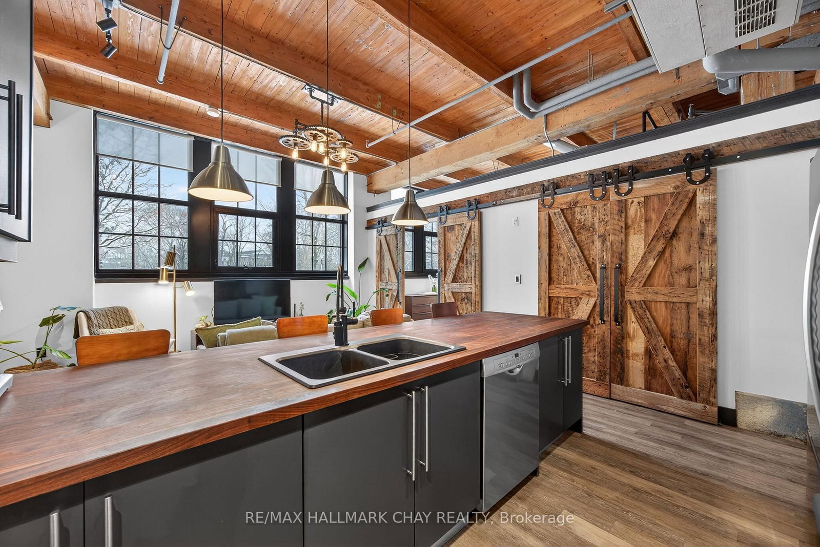 543 Timothy Street, Unit 106 - Photo 7