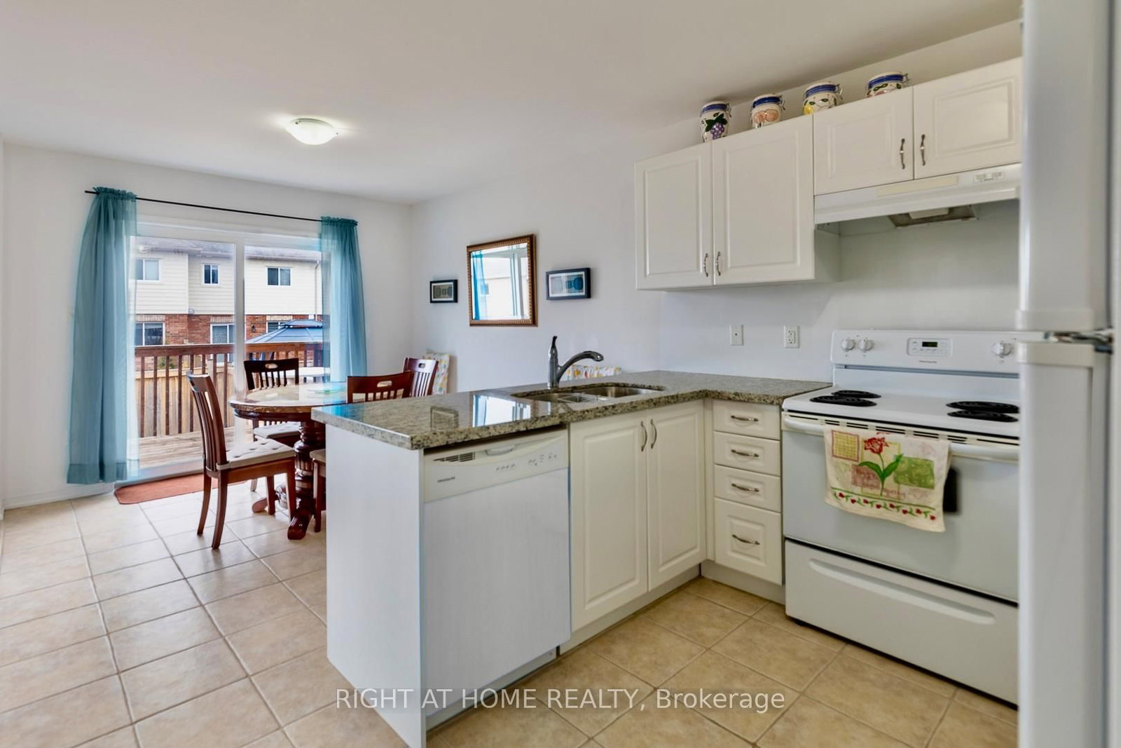2110 galloway Street - Photo 5