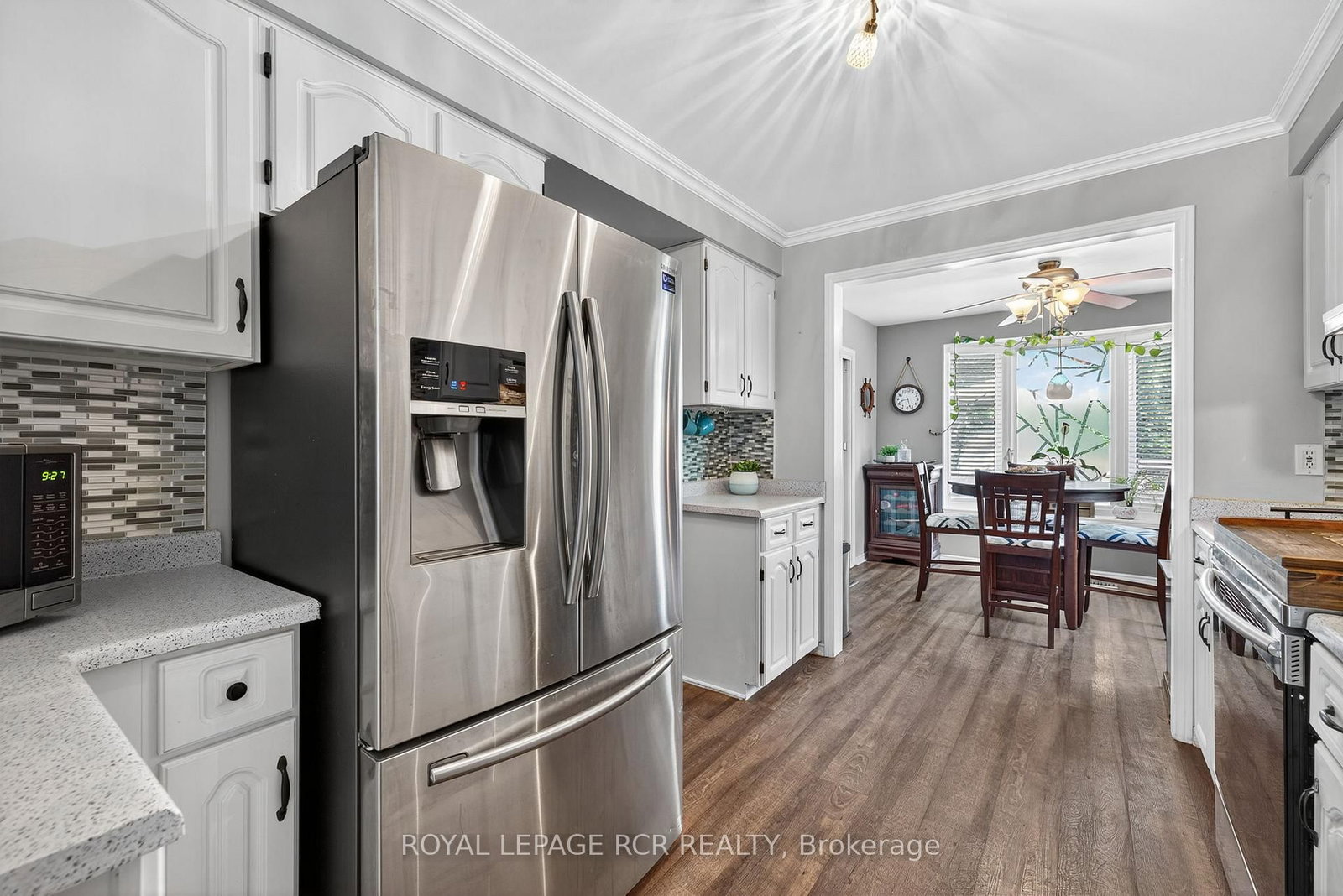 21 Crown Crescent • Bradford West Gwillimbury, ON photo 12