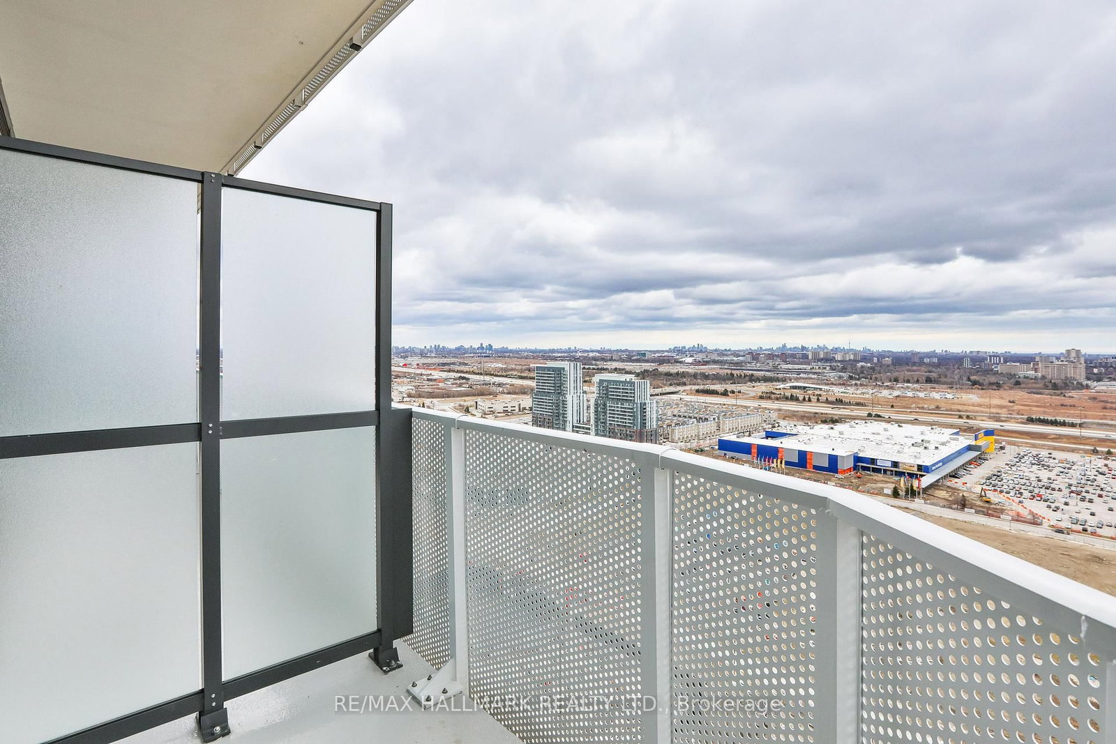 195 Commerce Street, Unit 3206 - Photo 28