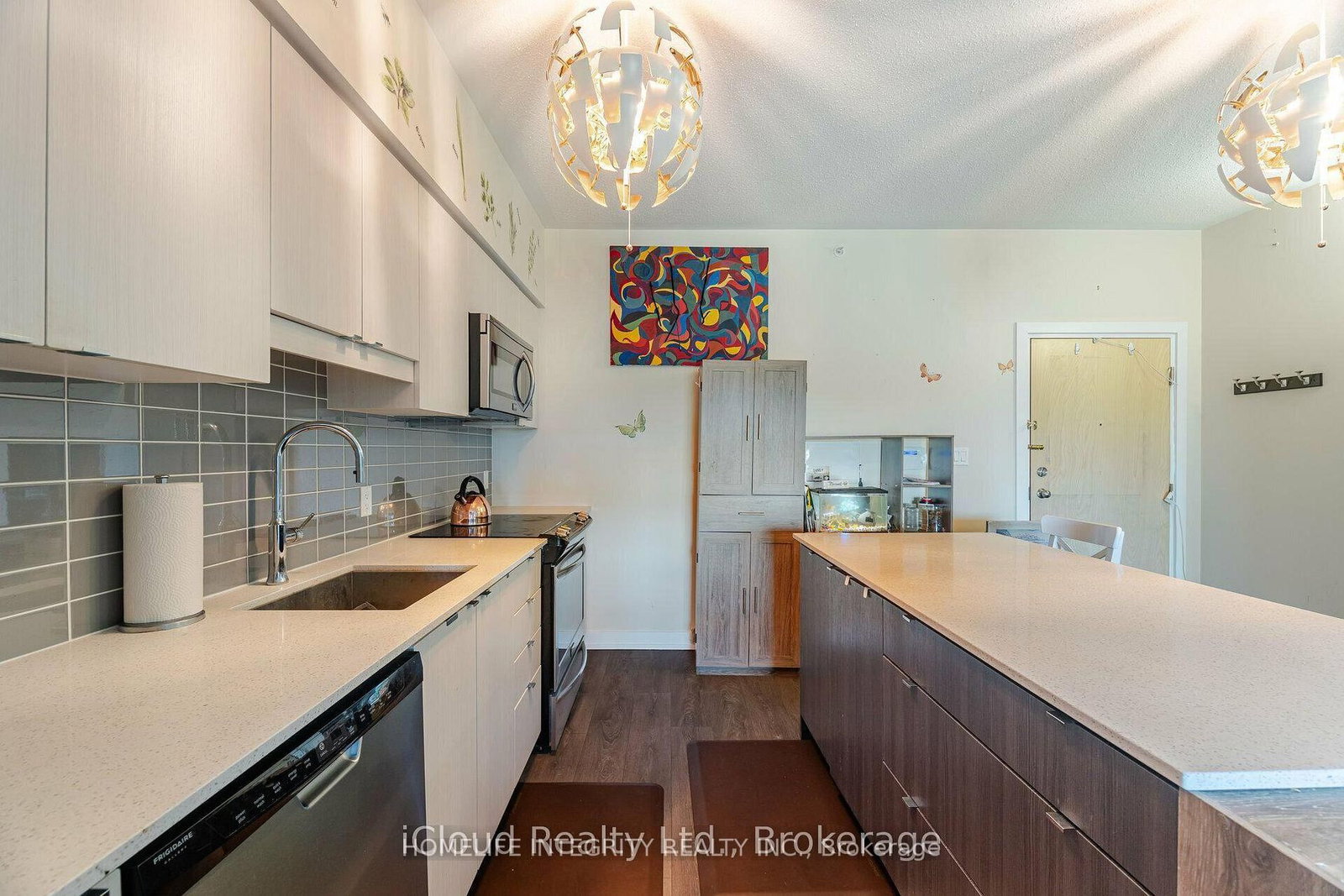 69 Boyne Street, Unit 402 - Photo 6