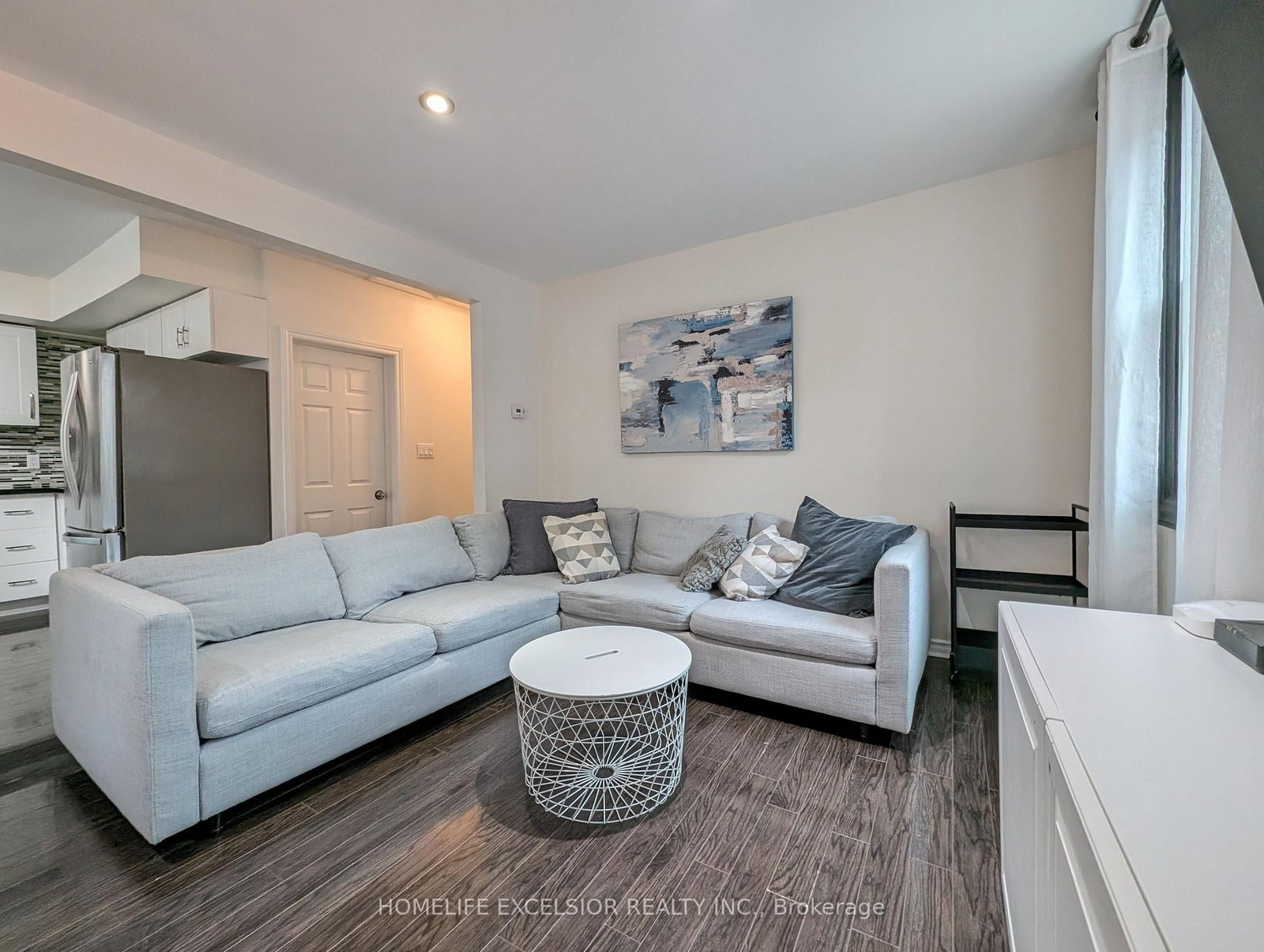 4 Albert Street - Photo 10