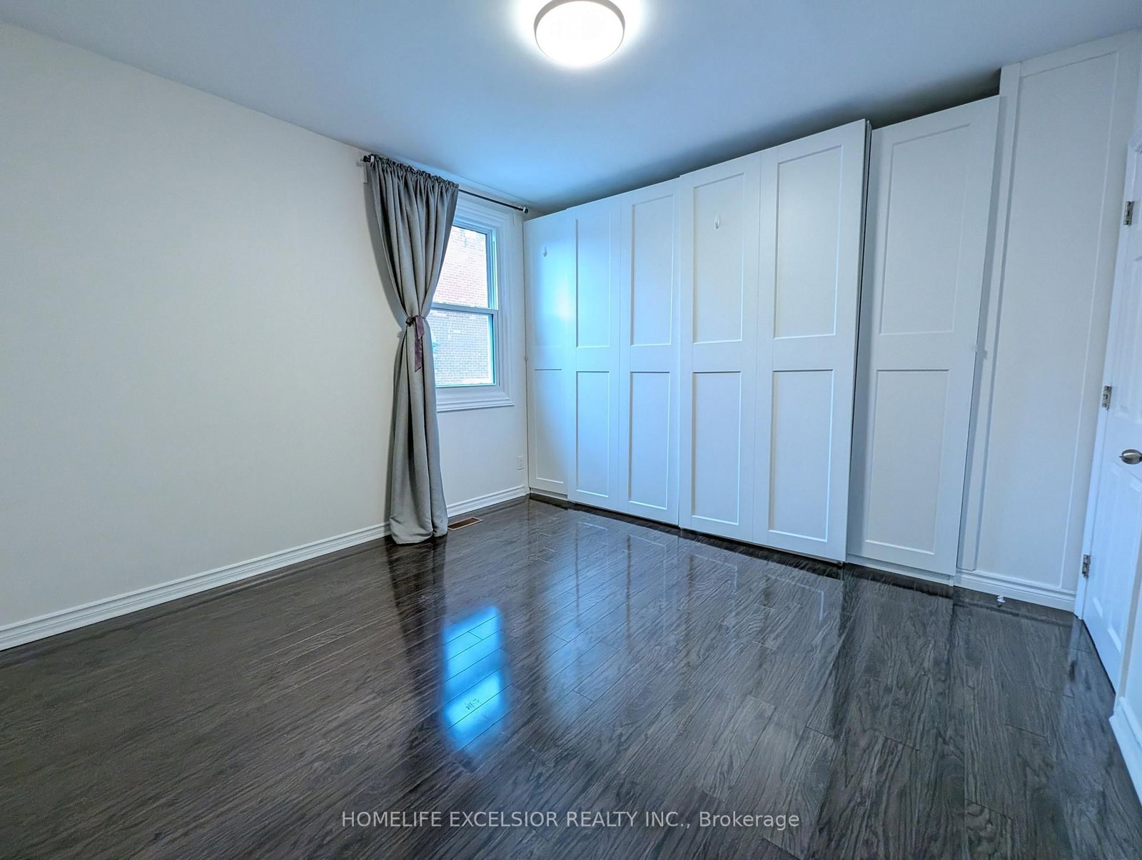 4 Albert Street - Photo 15