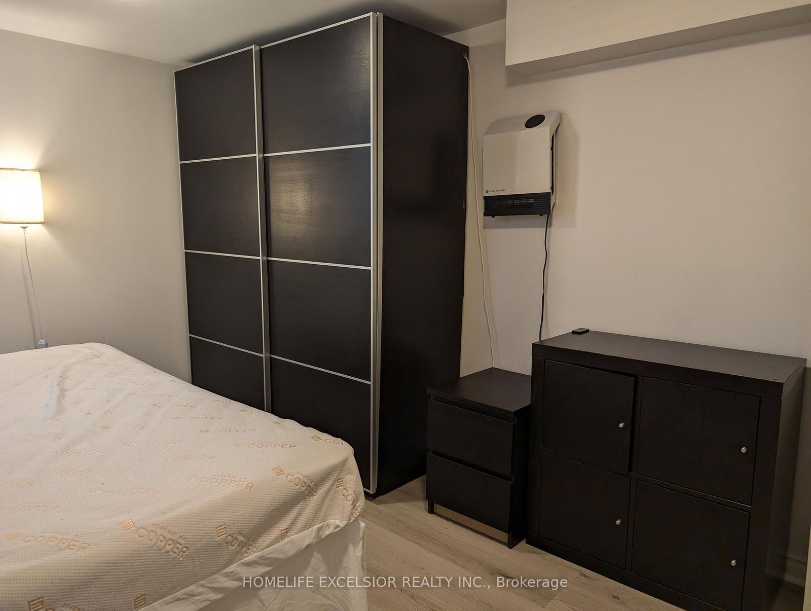 4 Albert Street - Photo 37