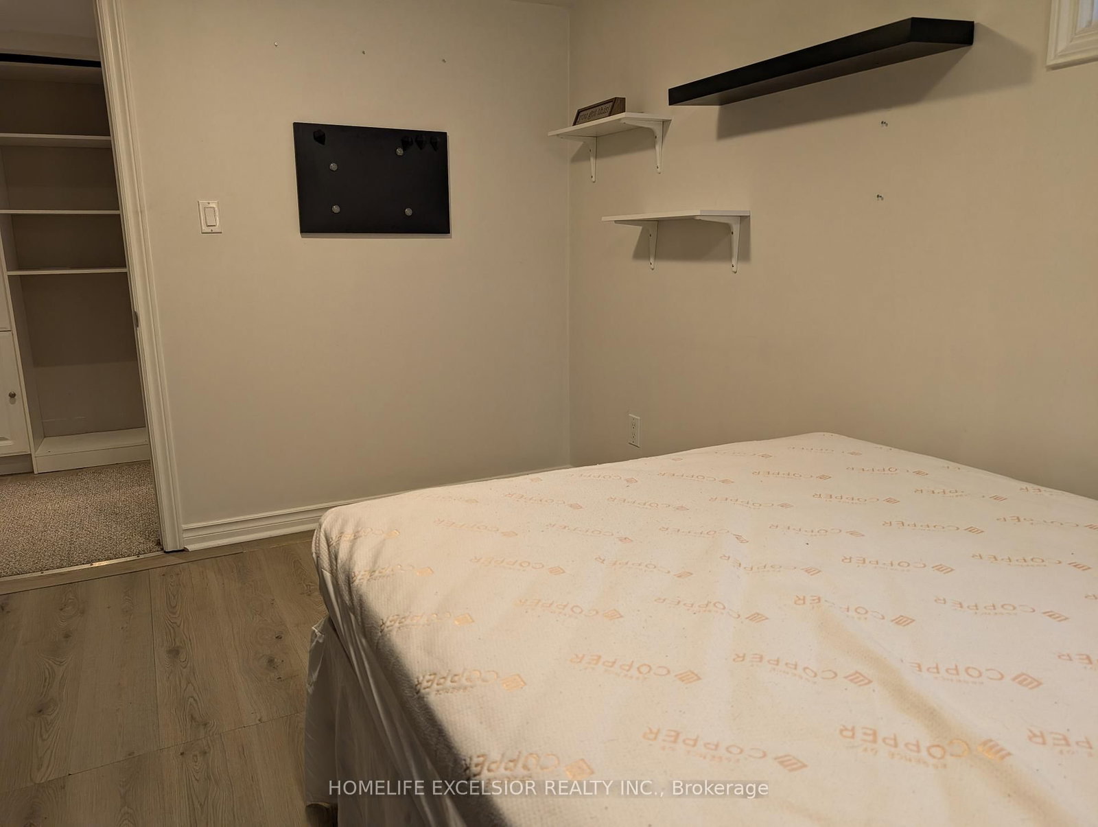 4 Albert Street - Photo 38