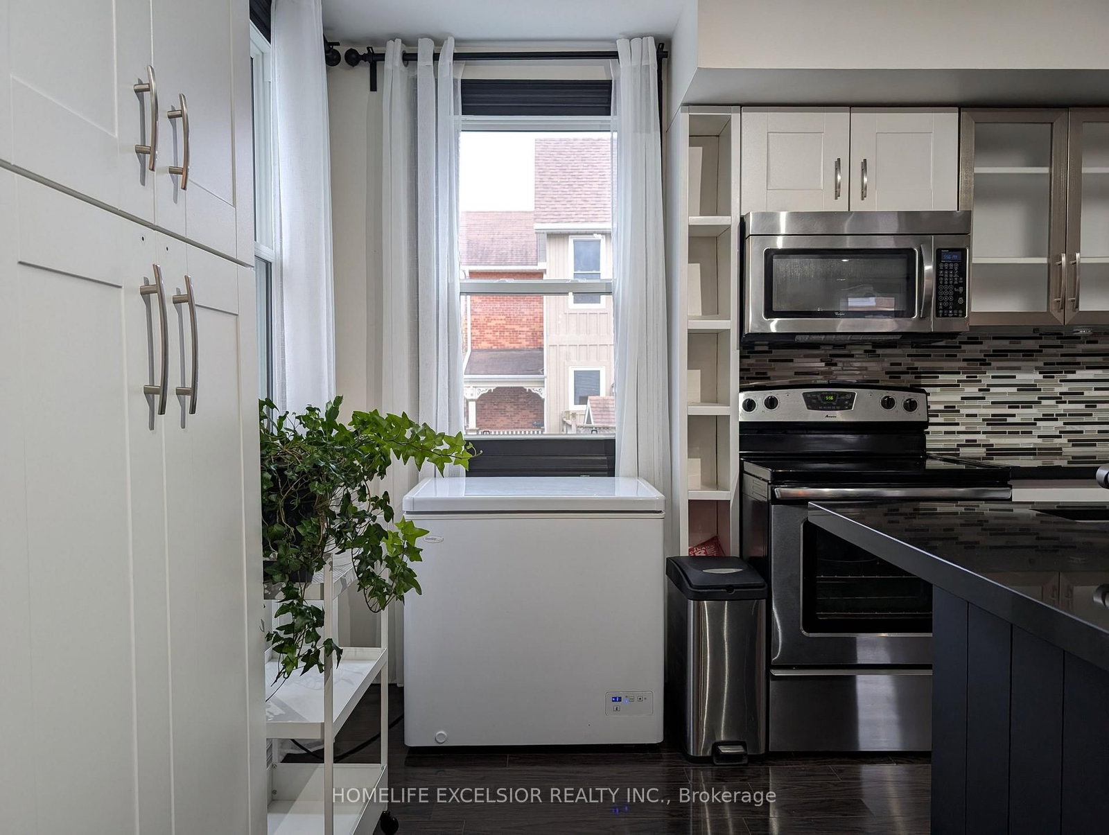 4 Albert Street - Photo 6