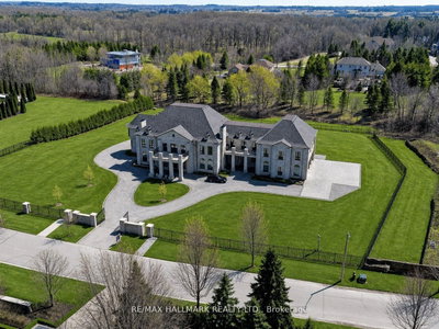 Detached House in Rural King