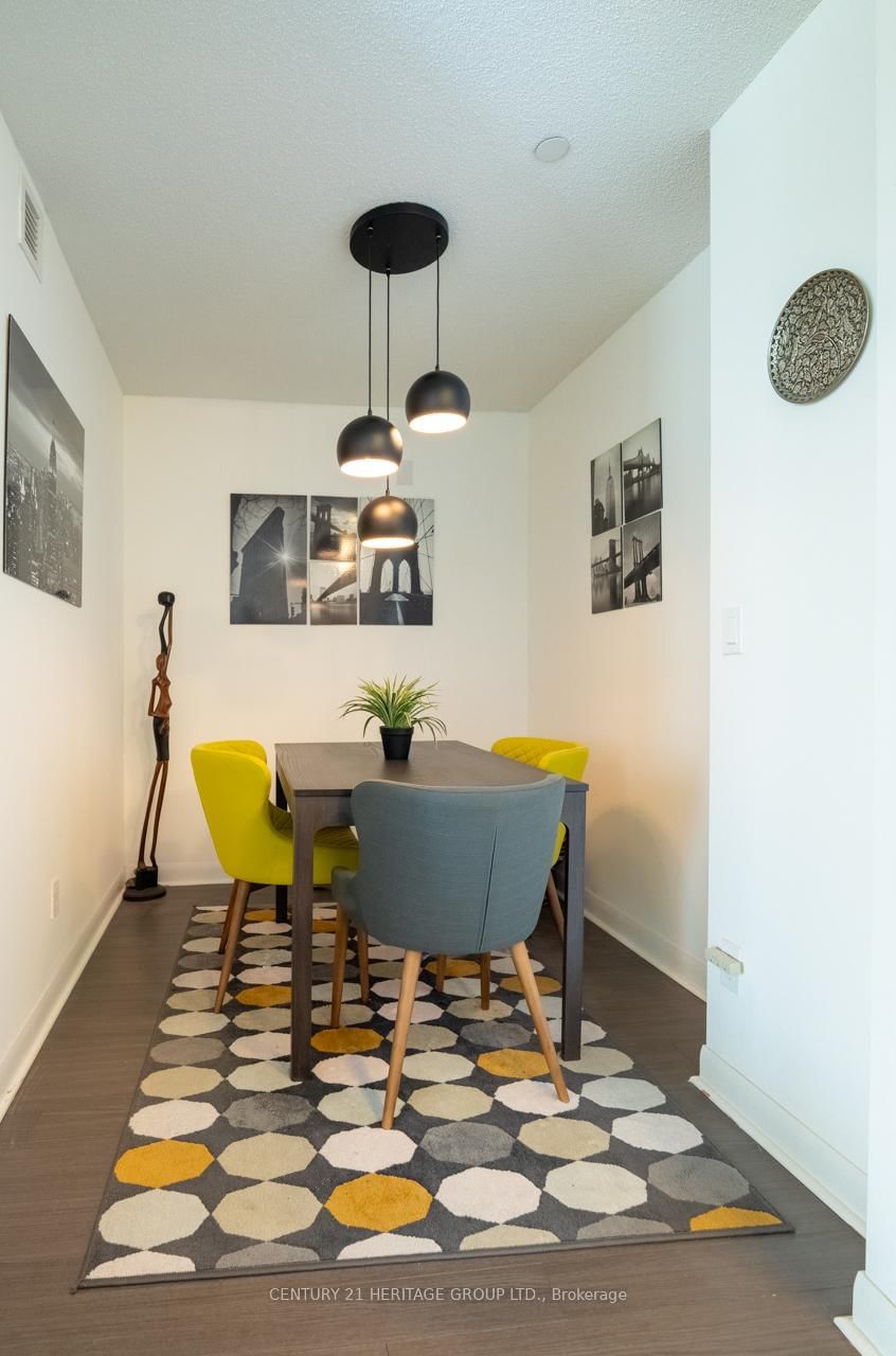 75 Norman Bethune Avenue, Unit 909 - Photo 14