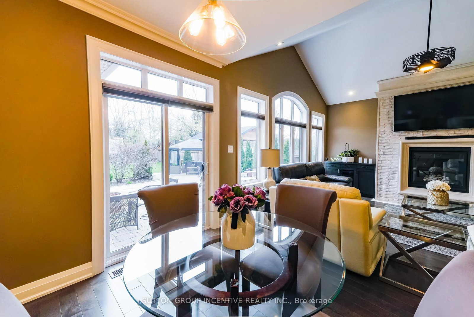 260 Sunnybrae Avenue - Photo 15