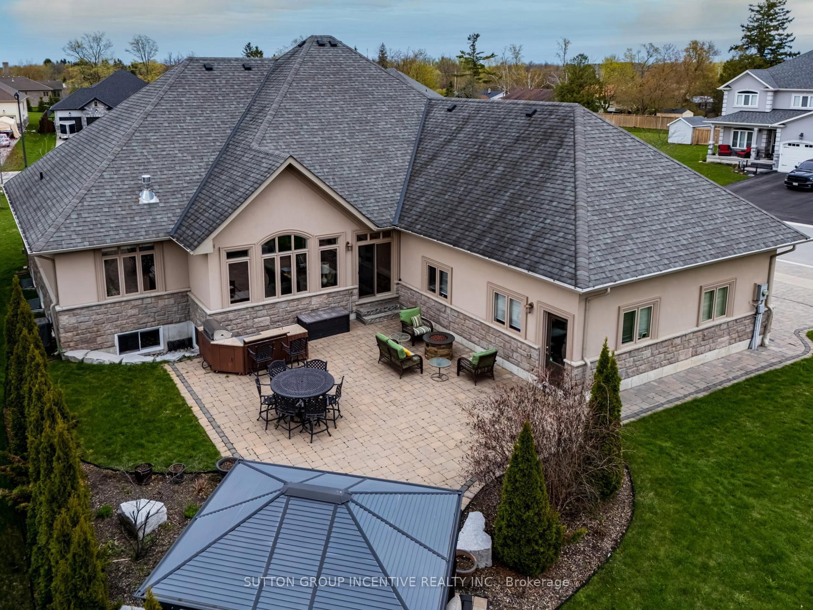 260 Sunnybrae Avenue - Photo 6